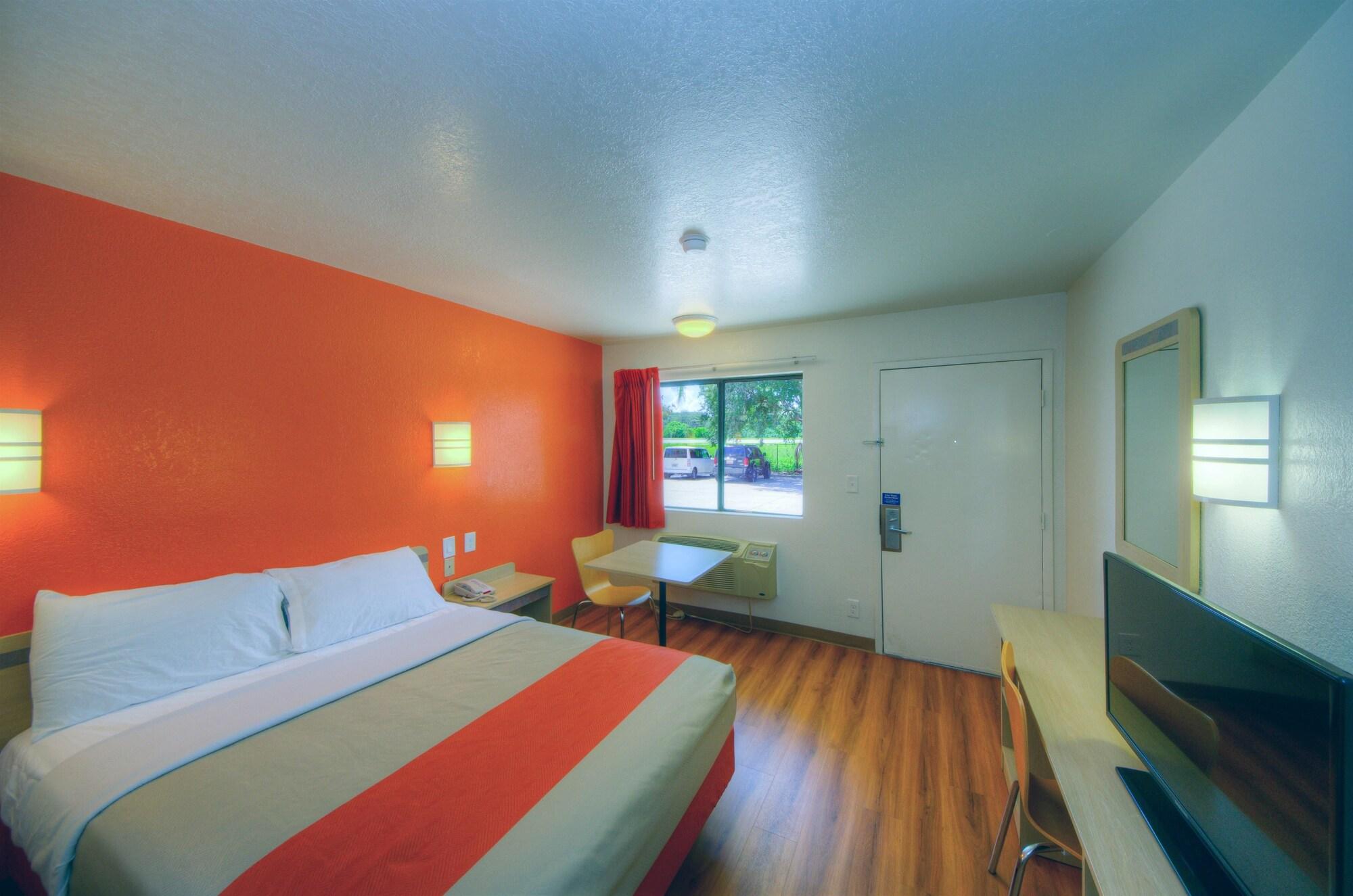 Motel 6-Bradenton, FL Buitenkant foto